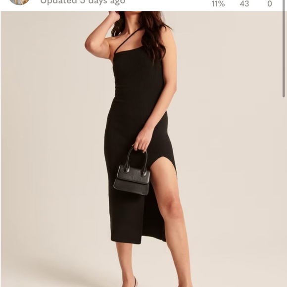 Abercrombie Asymmetrical elevated rib knit maxi dress - Picture 3 of 4